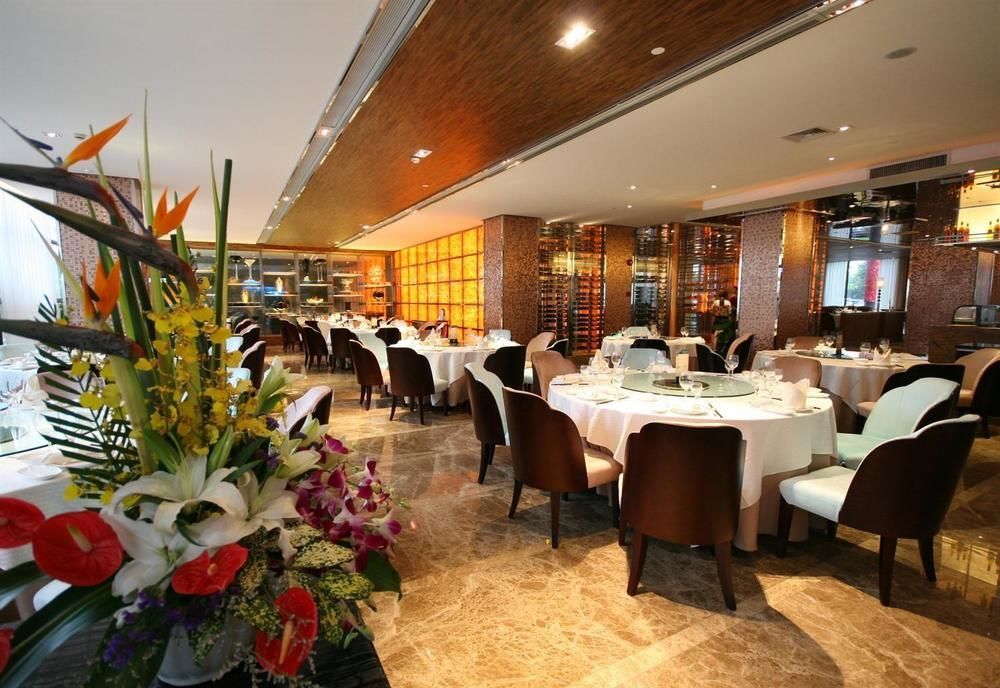 Four Seasons Rayli Hotel Ningbo Exteriör bild