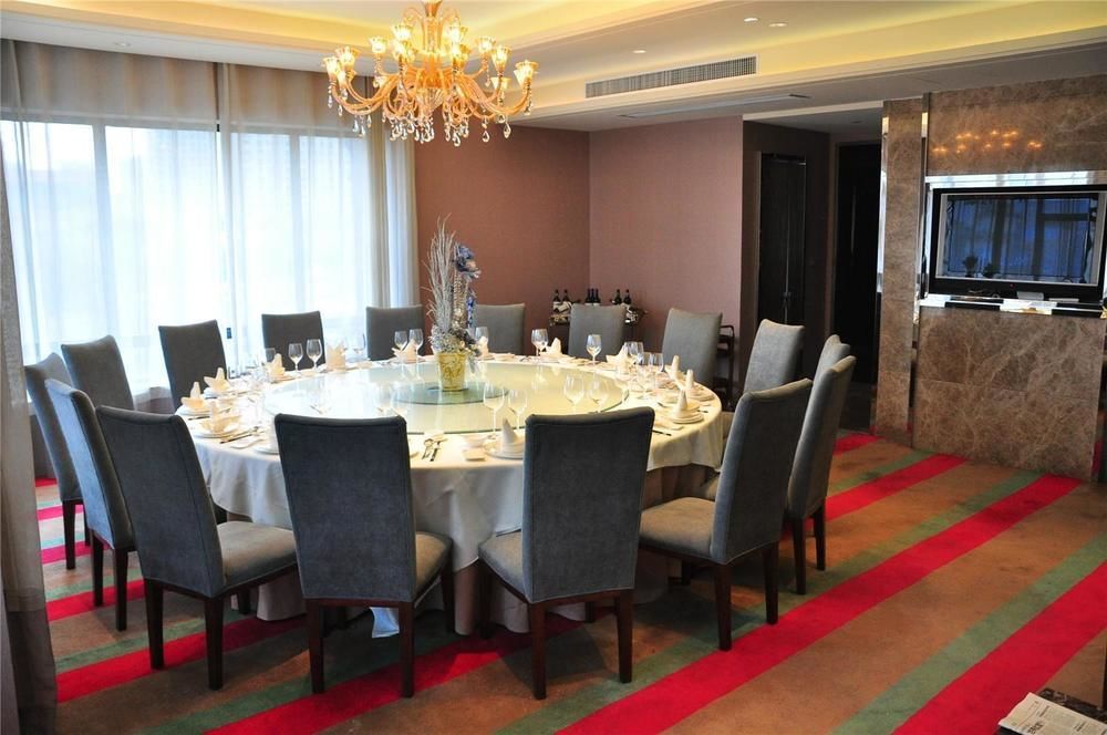 Four Seasons Rayli Hotel Ningbo Exteriör bild