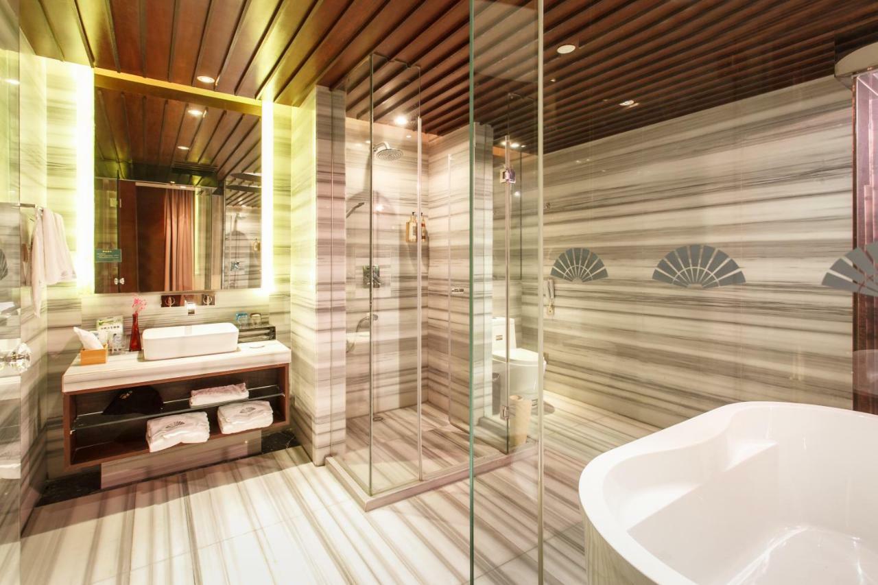 Four Seasons Rayli Hotel Ningbo Exteriör bild