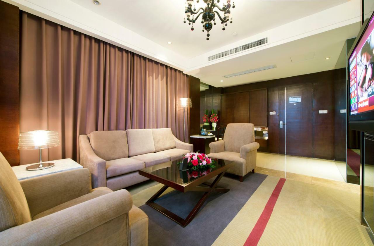 Four Seasons Rayli Hotel Ningbo Exteriör bild
